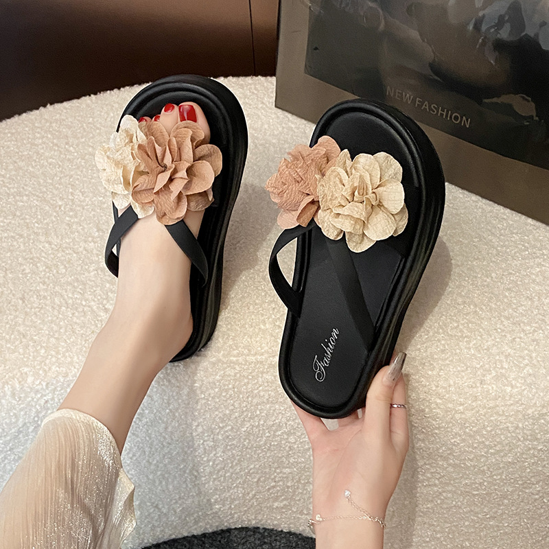 Sandali con plateau floreale b - Summer Clothing Korea recensione e prezzo